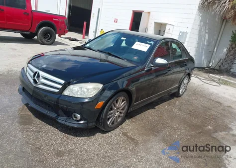 2008 Mercedes-Benz C 300 Luxury 4Matic/Sport 4Matic z USA, uszkodzony, nr VIN WDDGF81X38F111583